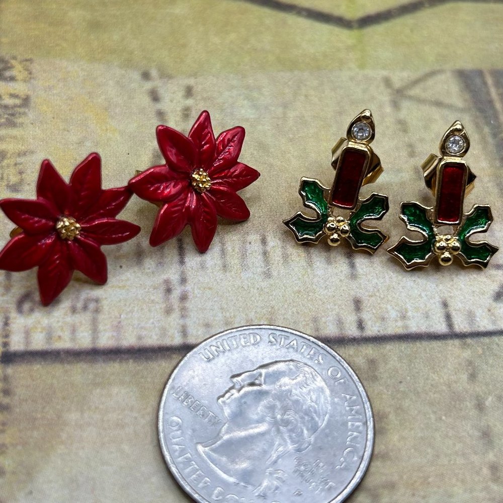 Lot Bundle 2 Pairs Avon Christmas Holiday Earrings Poinsettia Candle Enamel